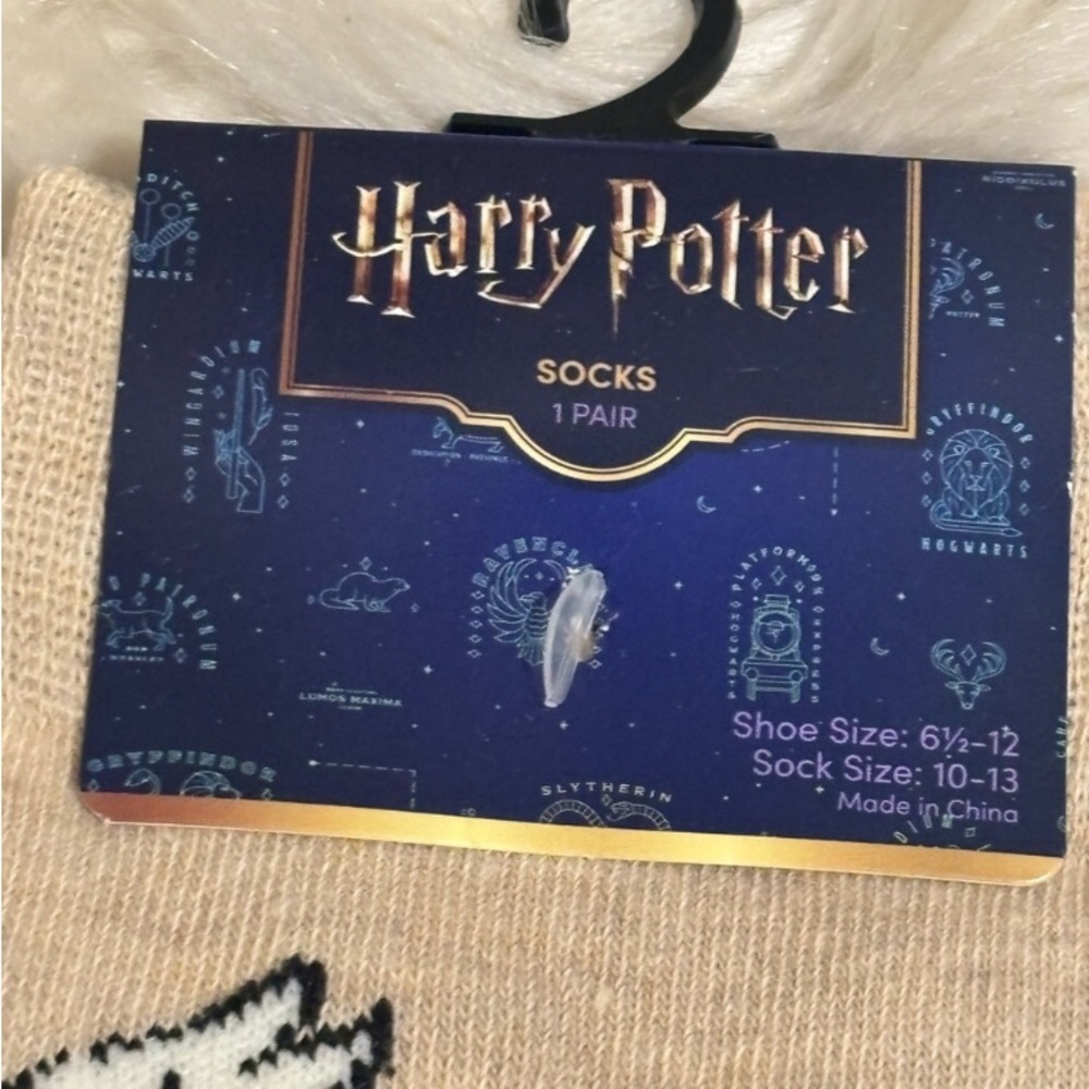 Harry Potter Hedwig Socks - Womens or Mens NEW Wizardry Owl Tan White Trouser - Picture 2 of 6